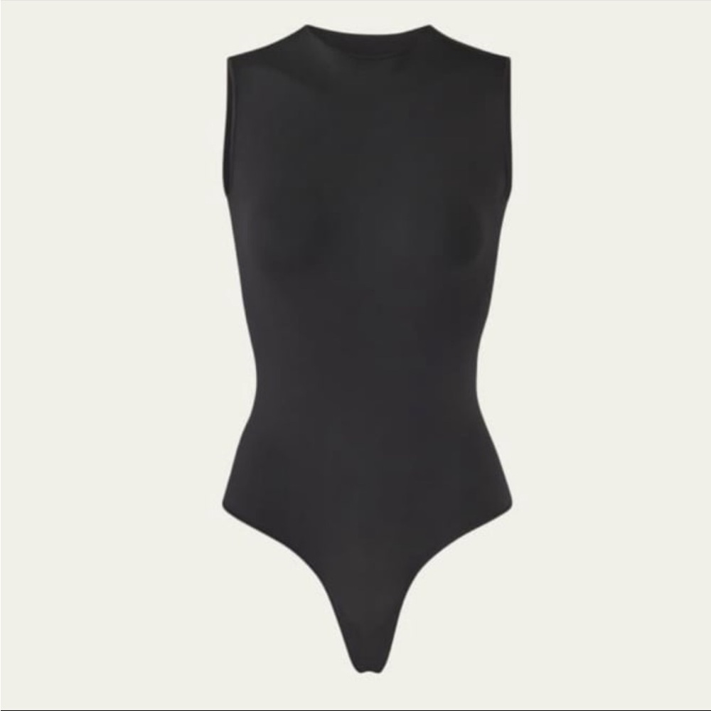 ✨SALE Skims Crew Neck Bodysuit L XL M SOnyx Sleeveless